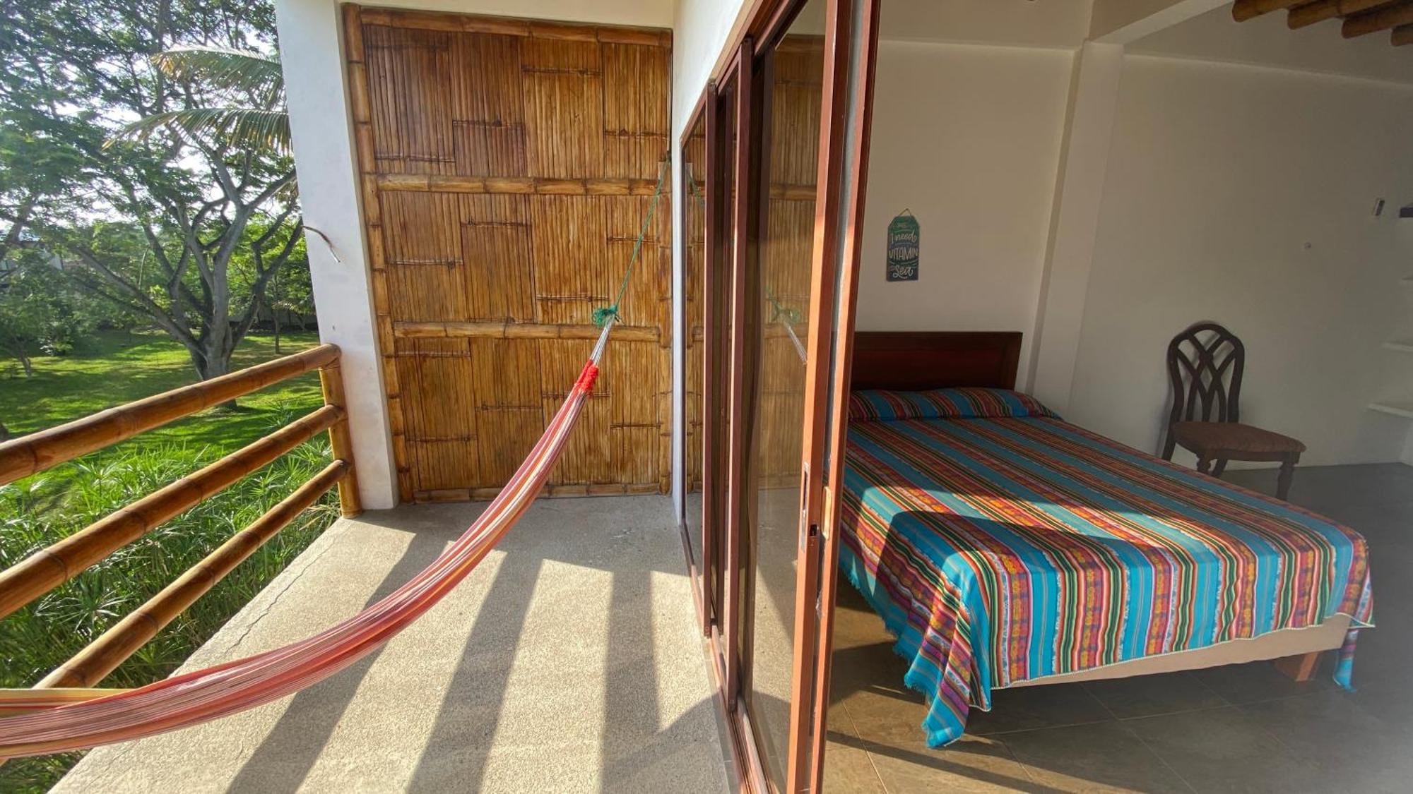 Hosteria Guachapeli Las Tunas Екстериор снимка
