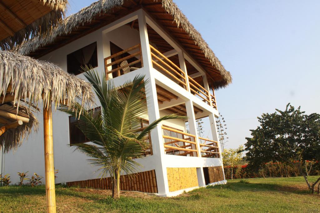 Hosteria Guachapeli Las Tunas Екстериор снимка